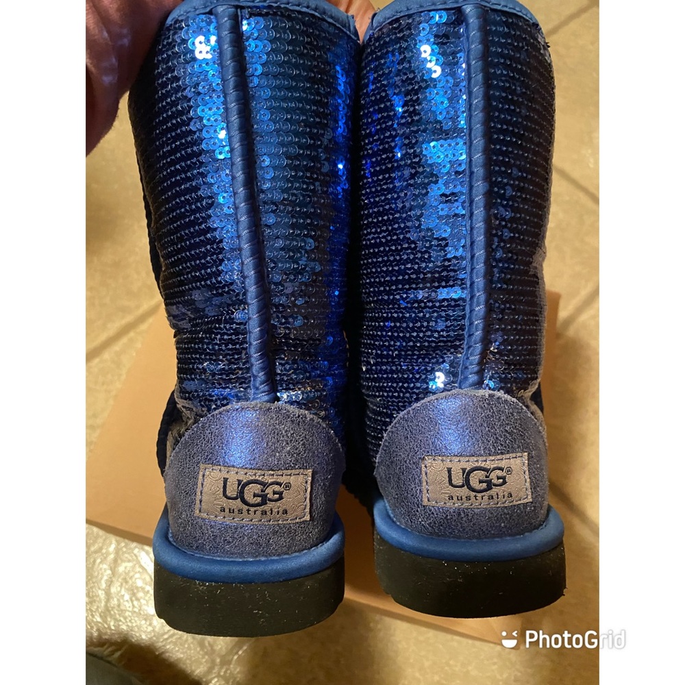 🎉Host Pick🎉 UGG Womens Classic Sparkles Blue Sequin Boots US 7 - Picture 6 of 9